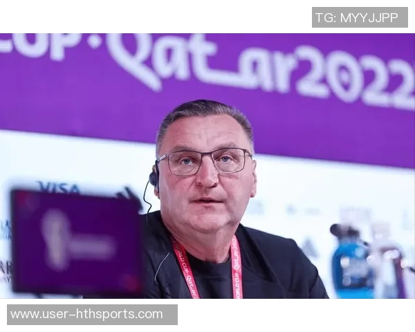 东体报道米赫涅维奇或将执掌国足足协对此传闻保持沉默